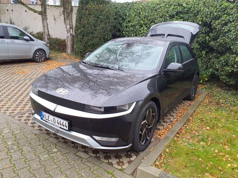 Schwarz Gebraucht 2022 Hyundai Ioniq 5 SUV | 26.000 € (Superpreis) - Bild 1/3