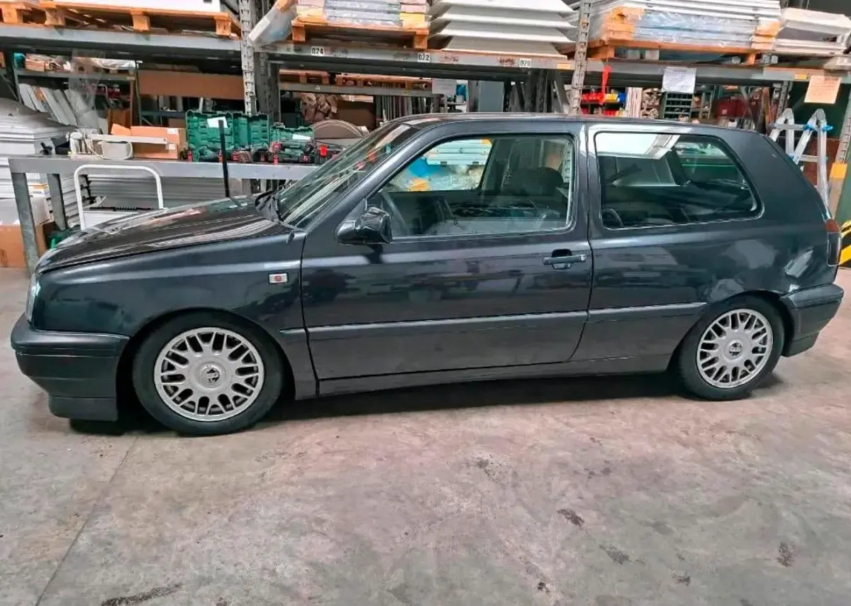Gebraucht VW Golf GT 90 PS (66 kW) 1994 Schwarz Coupé