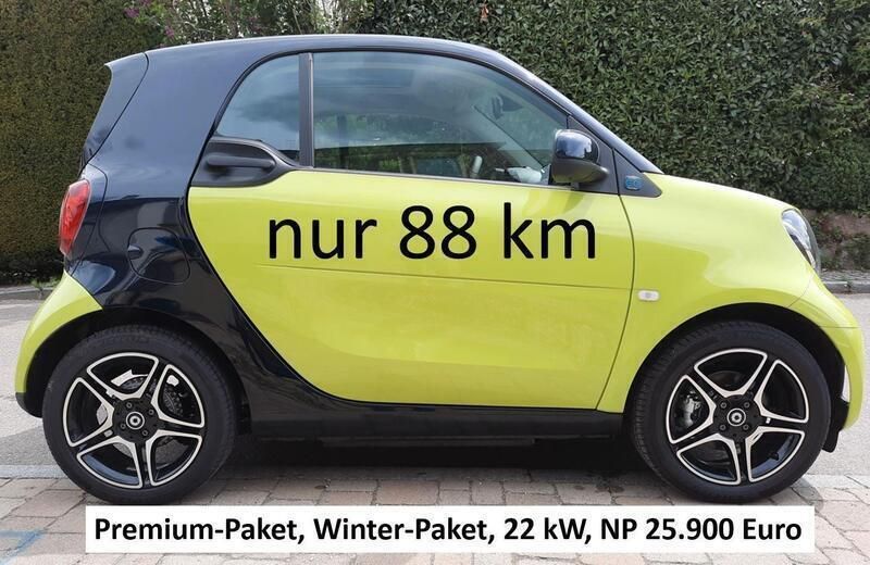Grün Gebraucht 2023 Smart ForTwo Electric Drive Coupé | 14.000 € (Fairer Preis) - Bild 1/4