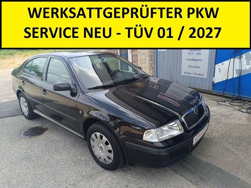 Schwarz Gebraucht 2009 Skoda Octavia Tour Limousine | 4.990 € (Superpreis) - Bild 1/4