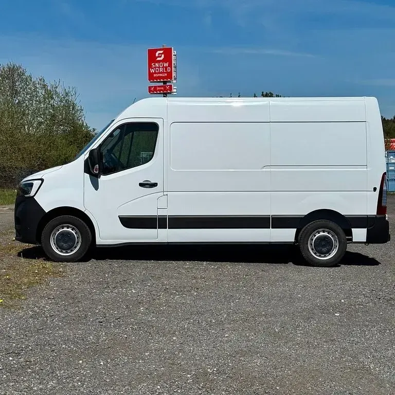 Second-hand Renault Master Basis 179 CP (131 kW) 2024 Alb Monovolum