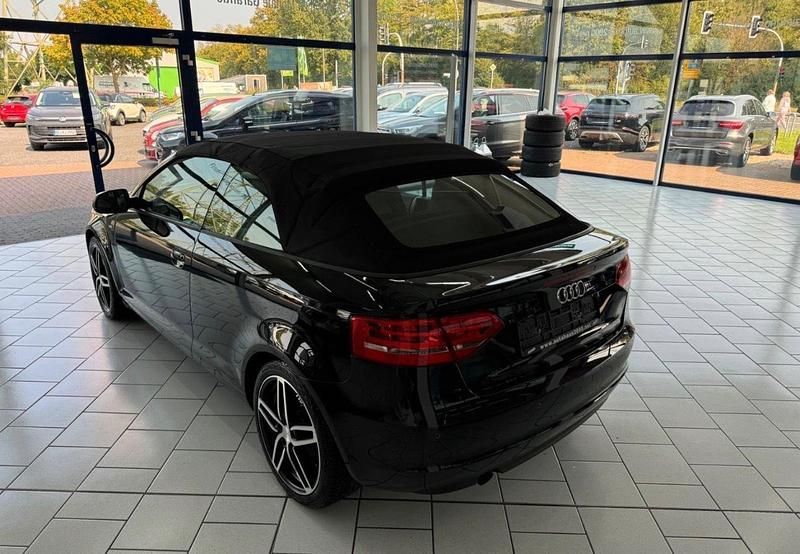 Schwarz Gebraucht 2011 Audi A3 Cabriolet S-Line Cabrio | 10.000 € - Bild 1/4