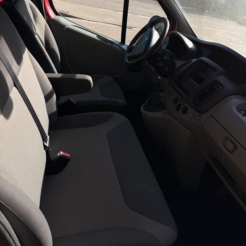 Gebraucht Renault Trafic 145 PS (106 kW) 2013 Van / Kleinbus