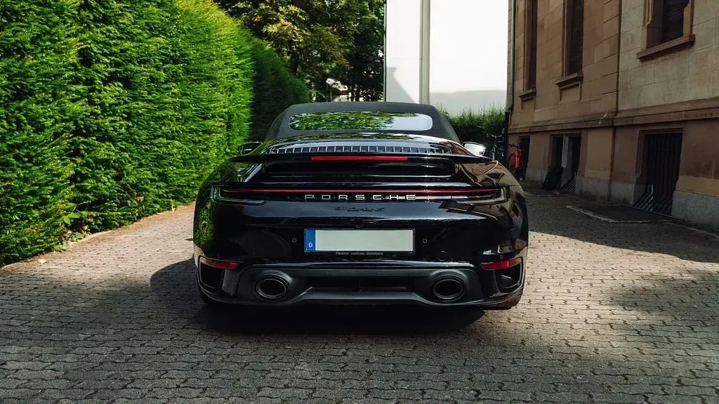 Gebraucht Porsche 992 650 PS (478 kW) 2020 Schwarz Cabrio