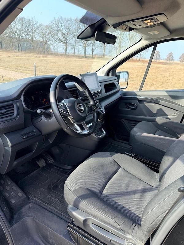 Gebraucht Nissan Primastar 170 PS (125 kW) 2022 Schwarz Van / Kleinbus