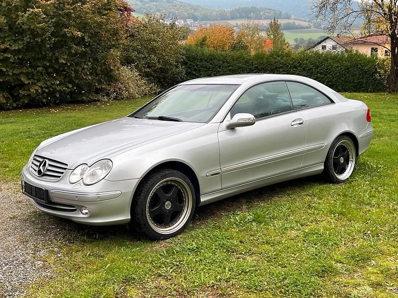 Silber Gebraucht 2005 Mercedes CLK200 Coupé | 4.999 € (Guter Preis) - Bild 1/4