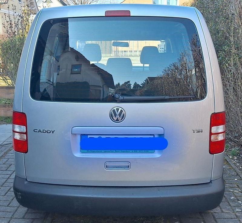 Gebraucht VW Caddy Trendline 86 PS (63 kW) 2012 Silber Van / Kleinbus