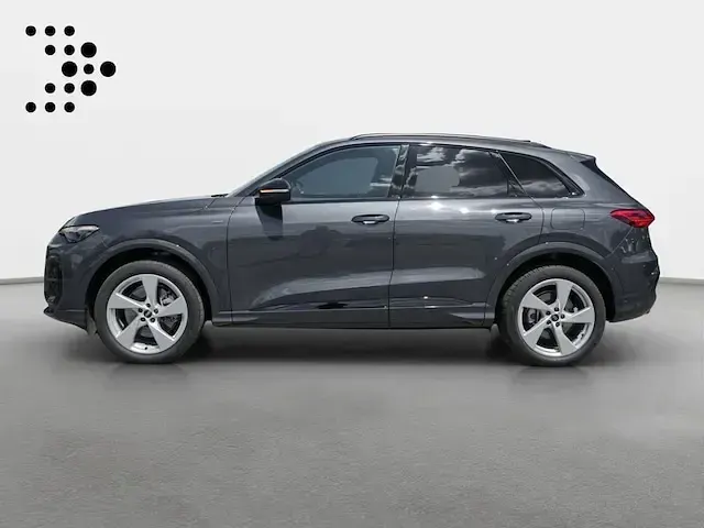 Gebraucht Audi Q5 S-Line 299 PS (219 kW) 2025 Grau SUV