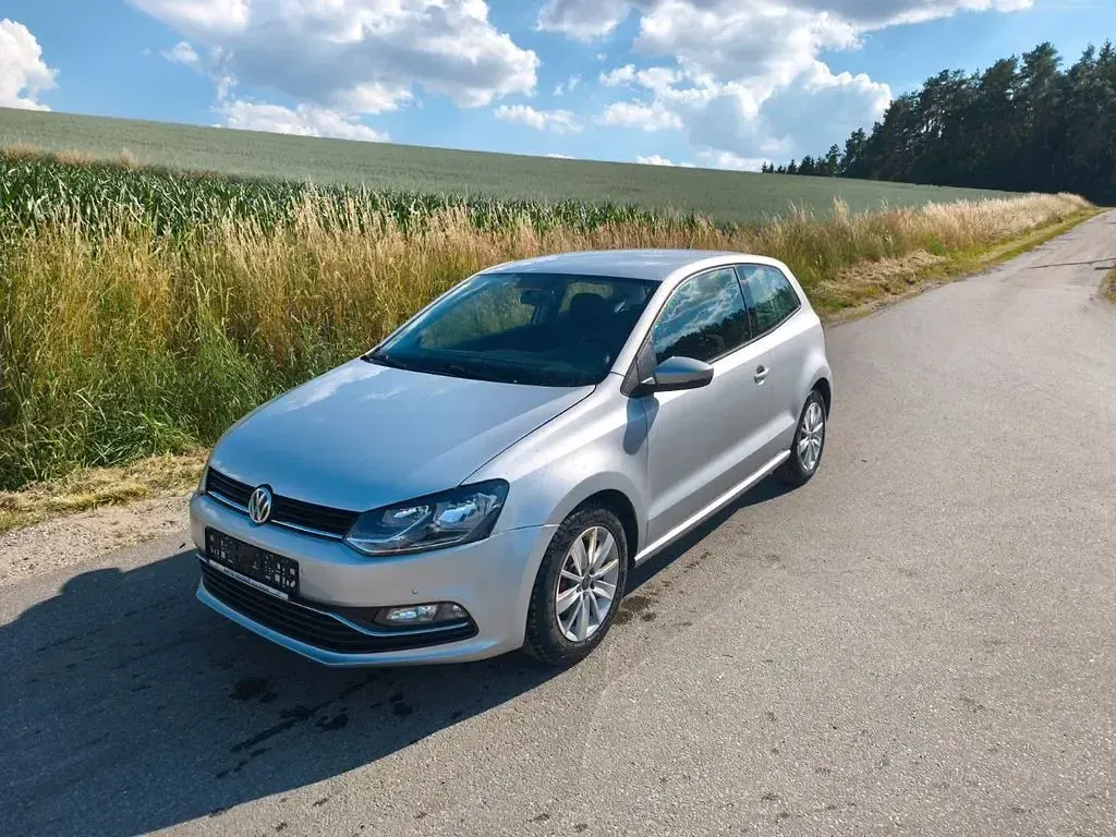 Gebraucht VW Polo Comfortline 75 PS (55 kW) 2014 Silber Kleinwagen