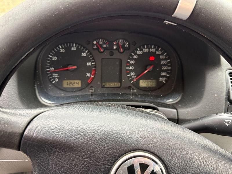 Gebraucht VW Golf III Basis 101 PS (74 kW) 1999 Blau Limousine