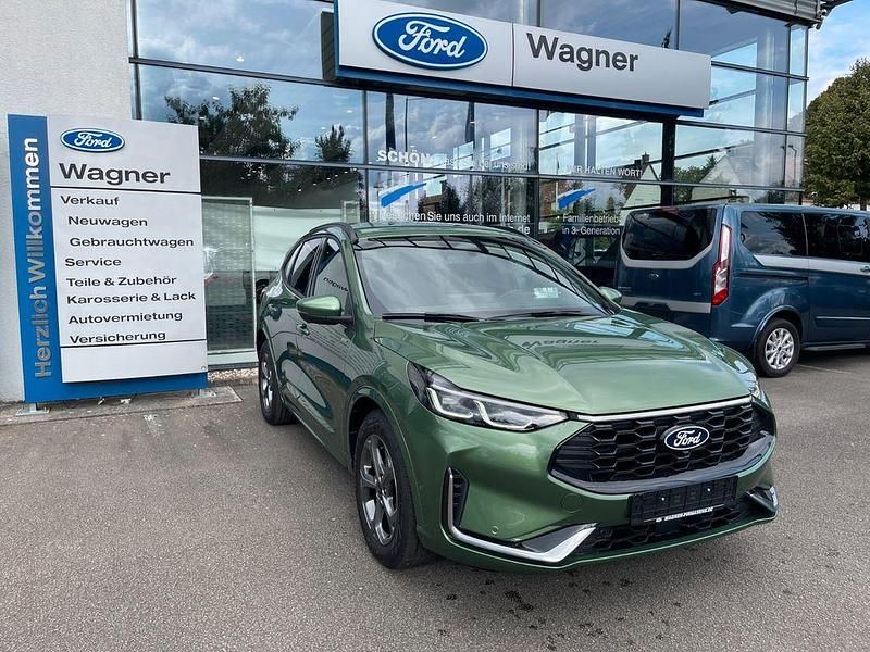 Neu Ford Kuga ST-Line X 152 PS (111 kW) 2025 Grün SUV
