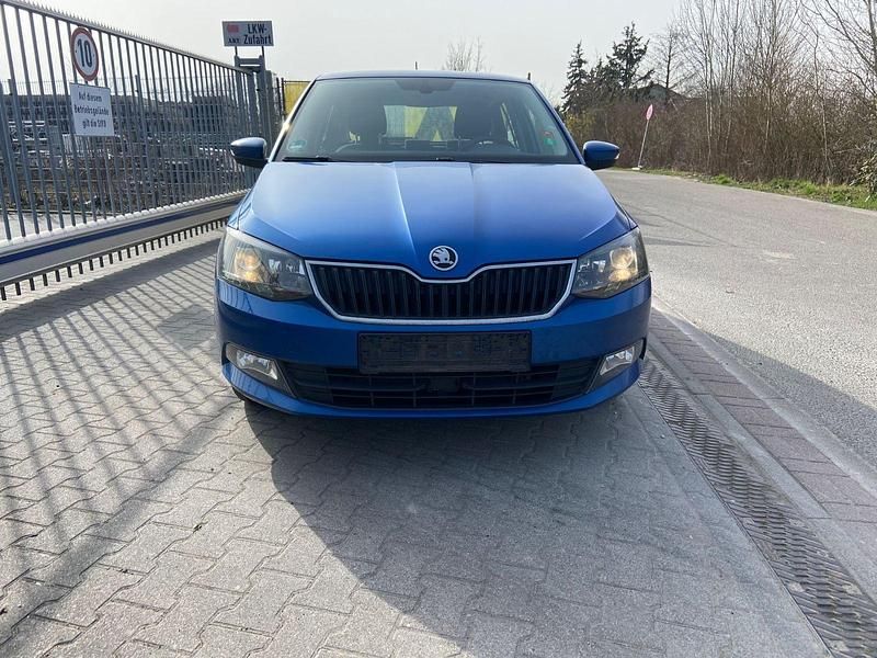 Gebraucht Skoda Fabia Style 75 PS (55 kW) 2016 Blau Kleinwagen