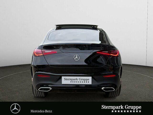 Gebraucht Mercedes GLC300 AMG 258 PS (189 kW) 2024 Andere farbe Coupé