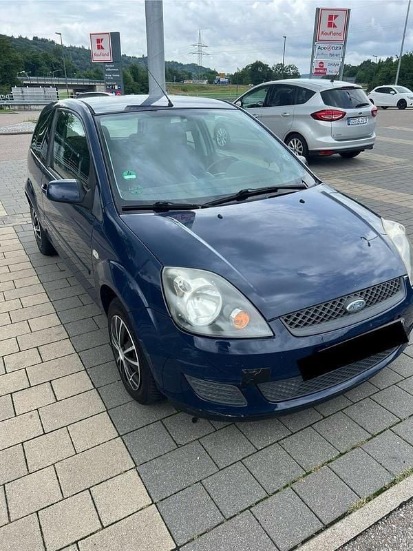 Blau Gebraucht 2008 Ford Fiesta Kleinwagen | 1.000 € (Guter Preis) - Bild 1/4
