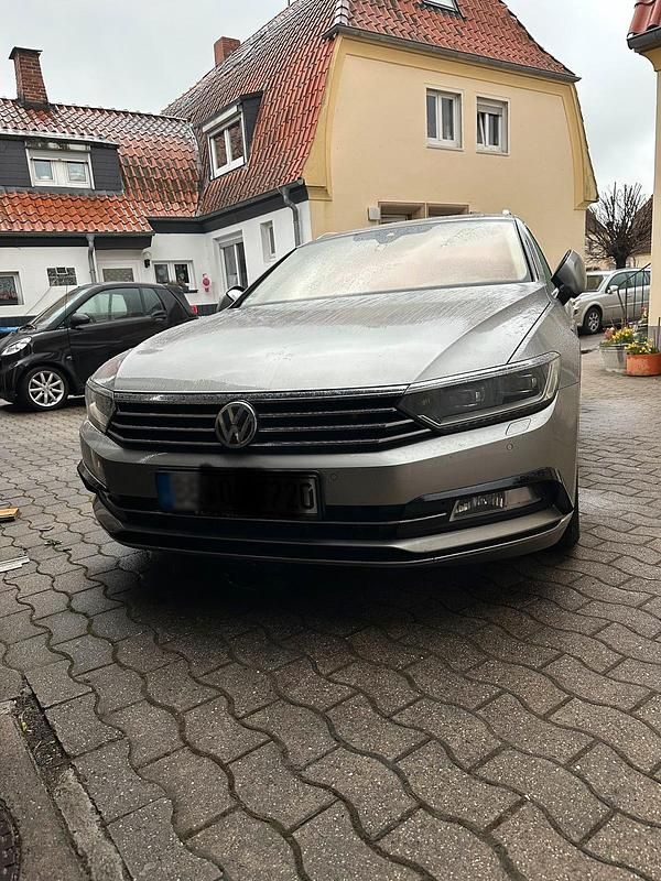 Gebraucht VW Passat Highline 150 PS (110 kW) 2016 Grau Kombi