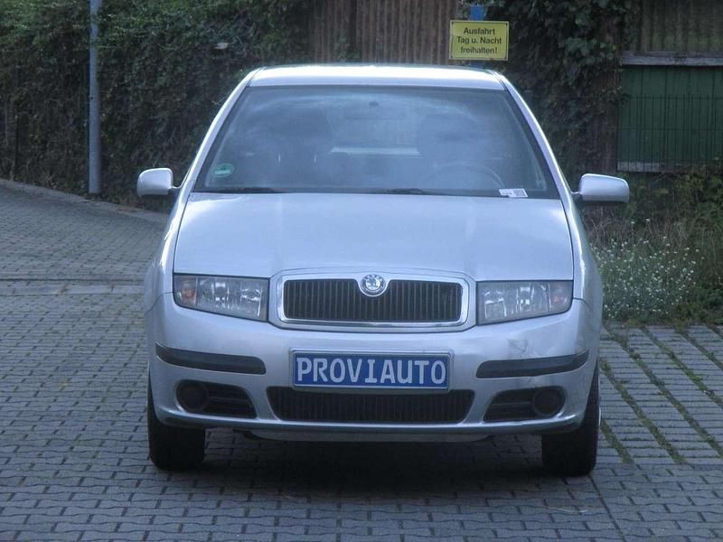 Gebraucht Skoda Fabia Cool Edition 64 PS (47 kW) 2006 Diamantsilber metallic Kleinwagen
