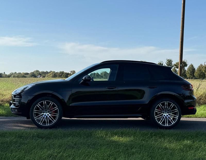 Gebraucht Porsche Macan Turbo 400 PS (294 kW) 2015 Schwarz SUV