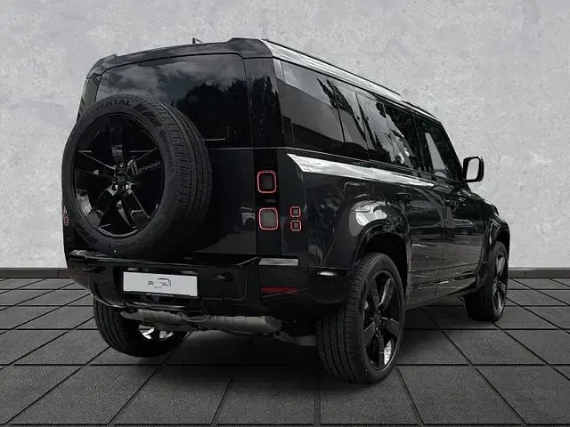 Neu Land Rover Defender HSE 349 PS (256 kW) 2026 Grau SUV