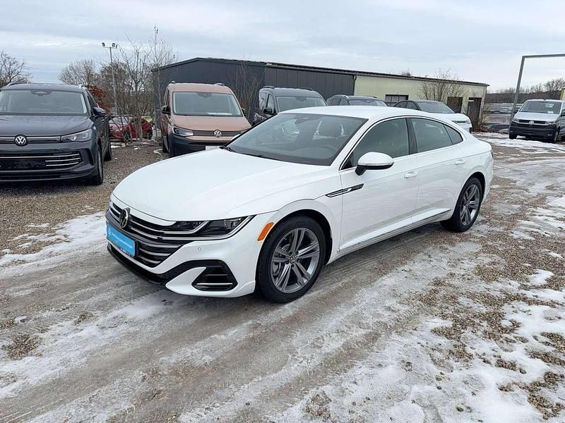 Neu VW Arteon 305 PS (224 kW) 2025 Oryxweiß perlmutteffekt Limousine