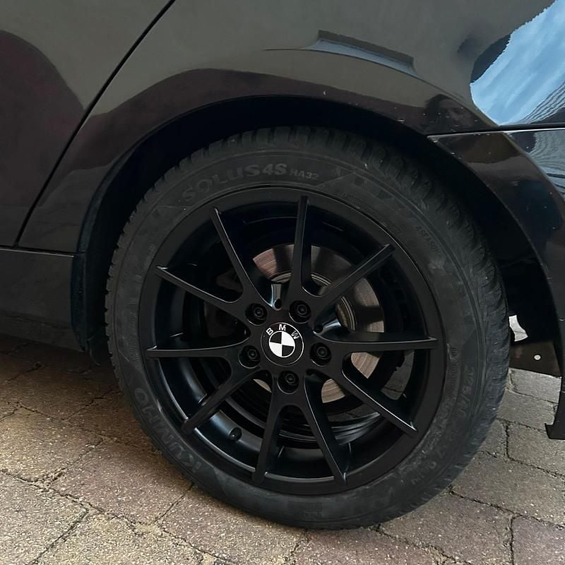 Gebraucht BMW 116 122 PS (89 kW) 2008 Schwarz Kleinwagen