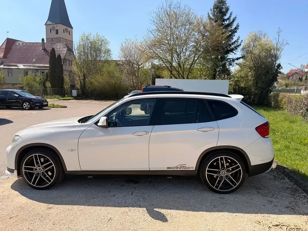 Gebraucht BMW X1 Performance 150 PS (110 kW) 2012 Weiß SUV