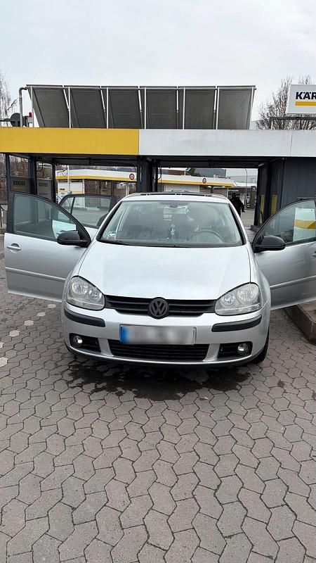 Gebraucht VW Golf IV 140 PS (102 kW) 2004 Grau Kleinwagen