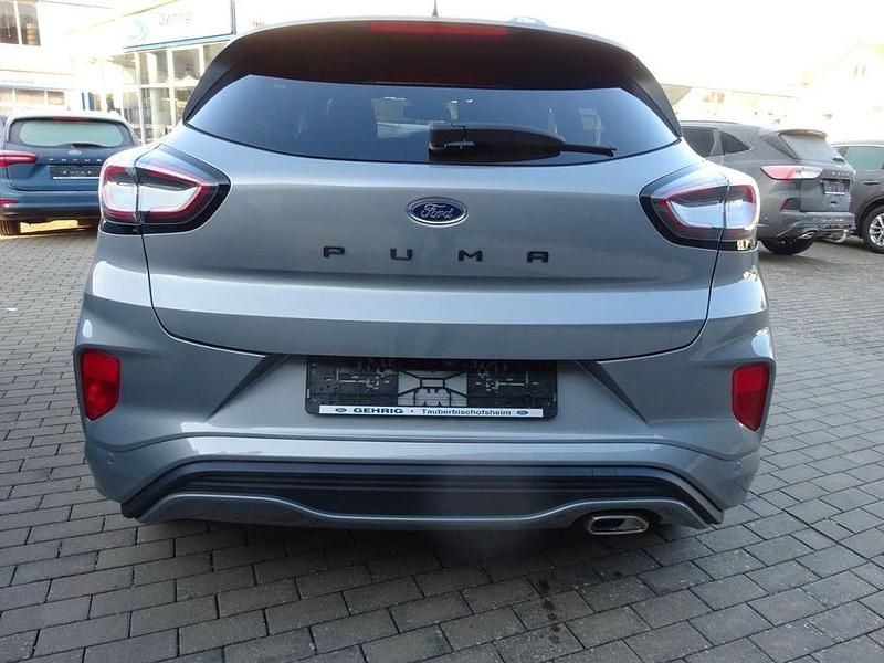 Gebraucht Ford Puma ST-Line 155 PS (114 kW) 2024 Silber Limousine