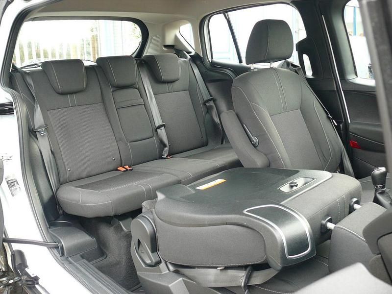 Gebraucht Ford B-MAX Titanium 90 PS (66 kW) 2012 Weiß Van / Kleinbus