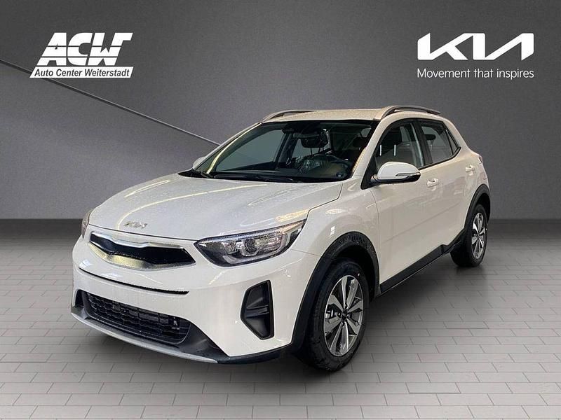 Schneeweiß Neu 2025 Kia Stonic Vision SUV | 21.970 € (Guter Preis) - Bild 1/4