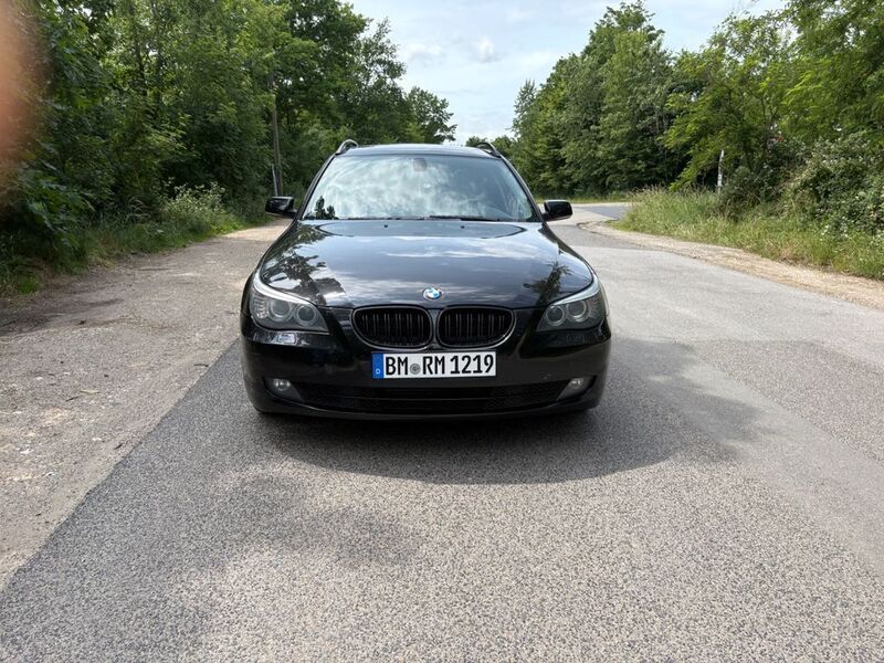 Schwarz Gebraucht 2008 BMW 525 Kombi | 5.490 € (Fairer Preis) - Bild 1/4