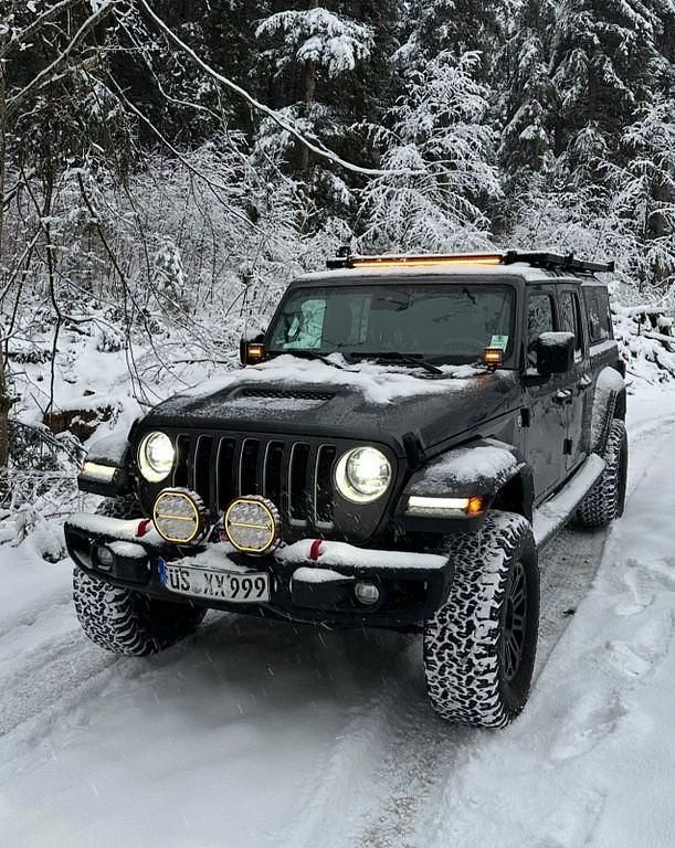 Grau Gebraucht 2021 Jeep Gladiator Abholung | 55.000 € (Fairer Preis) - Bild 1/4