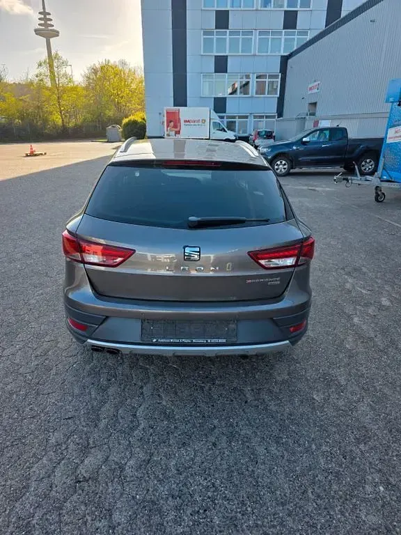 Gebraucht Seat Leon X-Perience 150 PS (110 kW) 2015 Grau Kombi