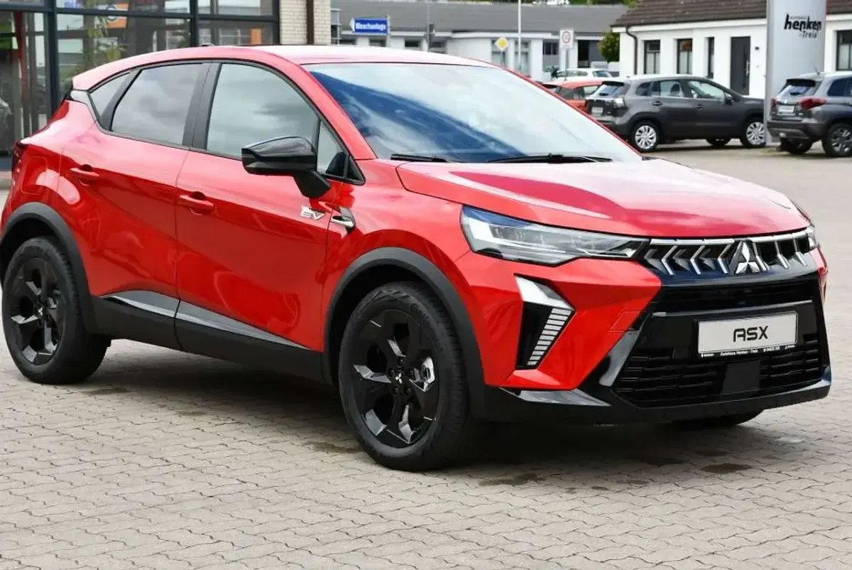 Neu Mitsubishi ASX Diamant Edition 109 PS (80 kW) 2026 Rot SUV