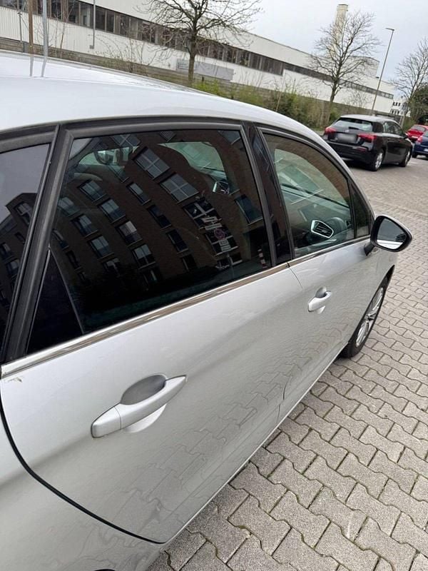 Gebraucht Citroën C4 Exclusive 120 PS (88 kW) 2012 Grau Limousine