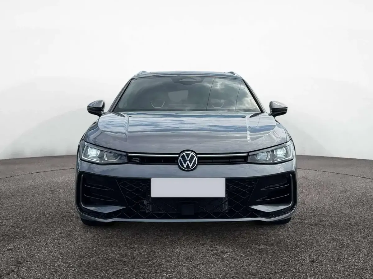 Nowe VW Passat R-line 265 KM (194 kW) 2026 Szary Kombi