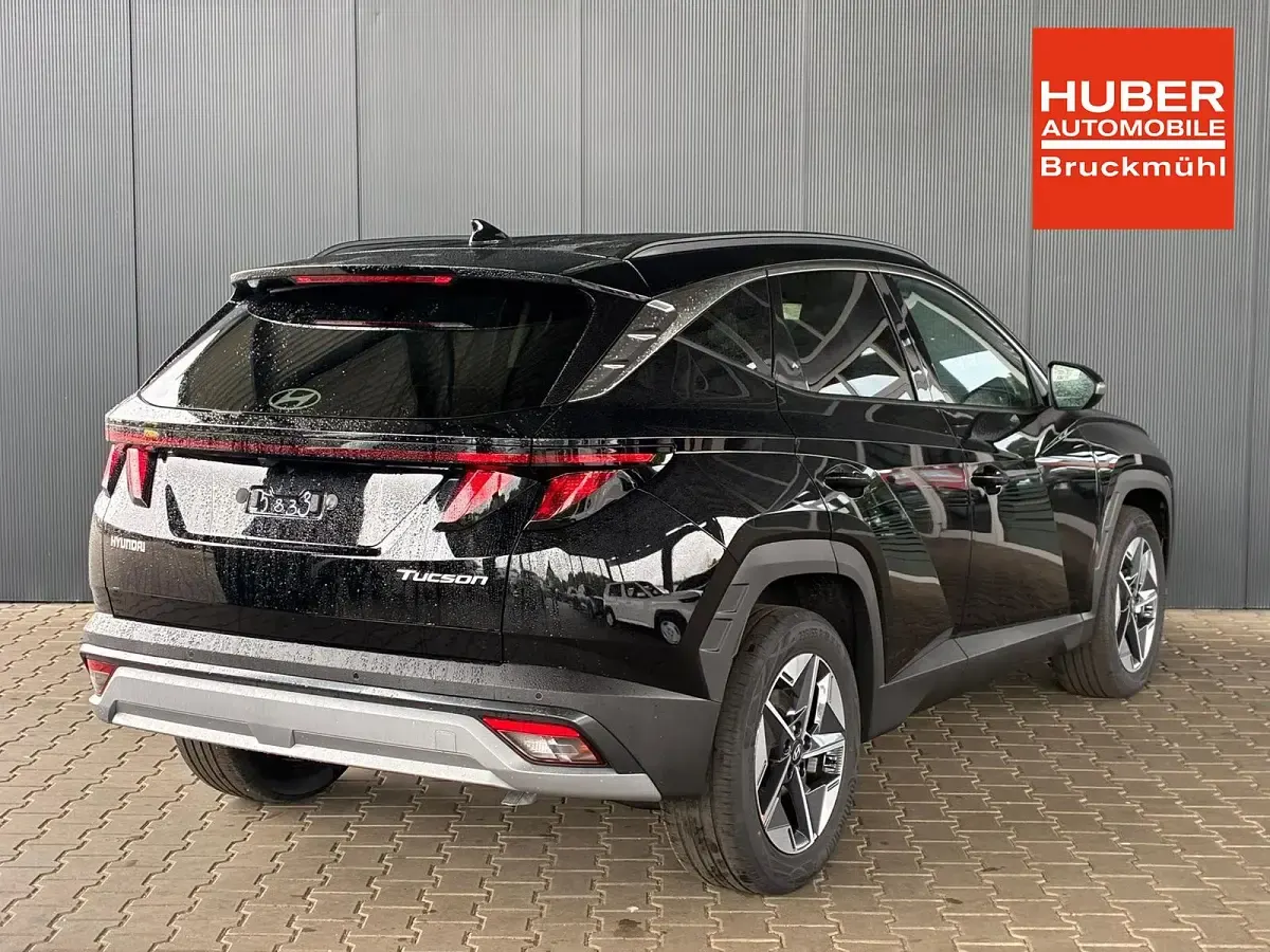 Neu Hyundai Tucson Style 150 PS (110 kW) 2026 Abyss black SUV