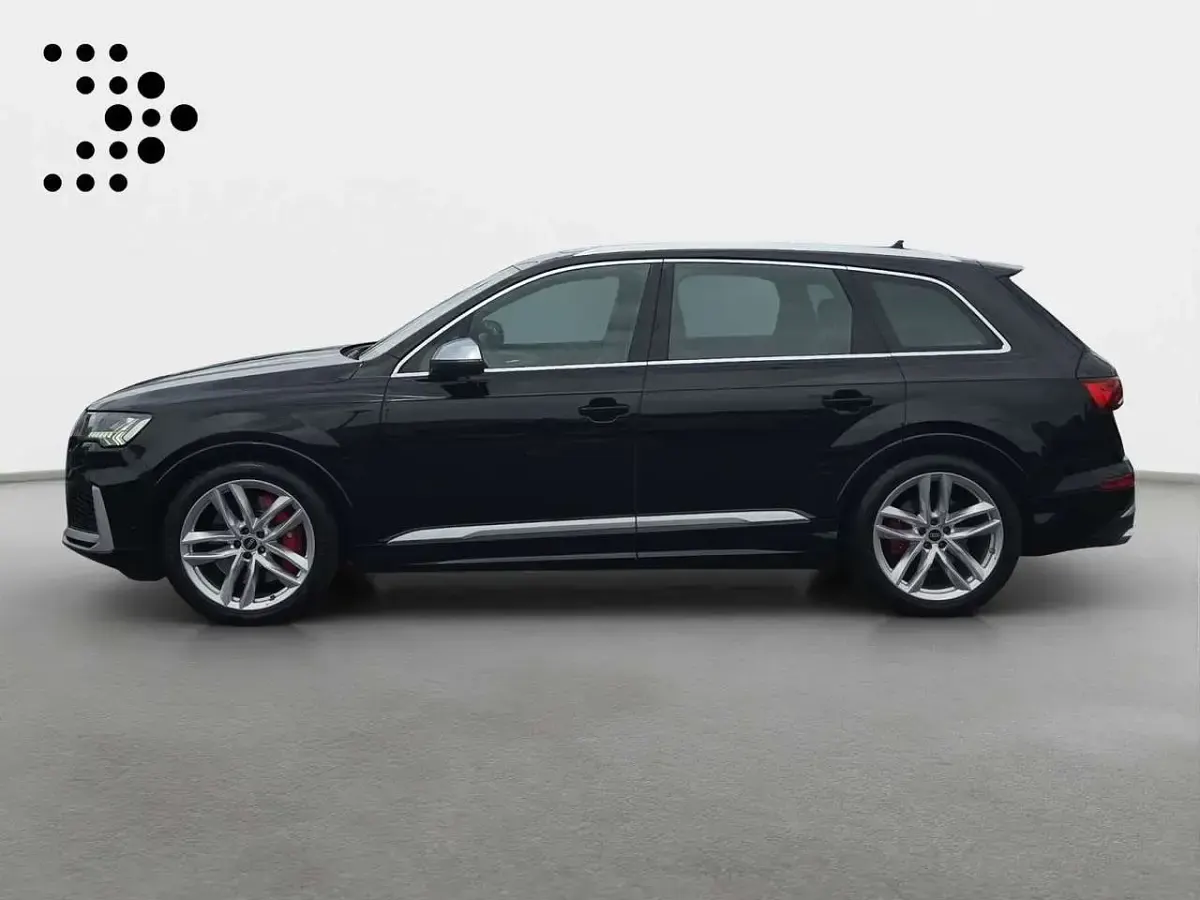 Gebraucht Audi SQ7 Ambiente 507 PS (372 kW) 2022 Mythosschwarz metallic SUV