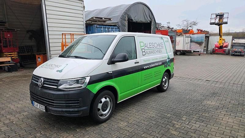 Gebraucht VW Transporter 179 PS (131 kW) 2015 Weiß Van