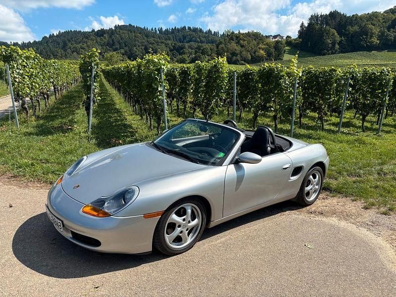 Silber Gebraucht 1998 Porsche Boxster Cabrio | 11.950 € - Bild 1/4