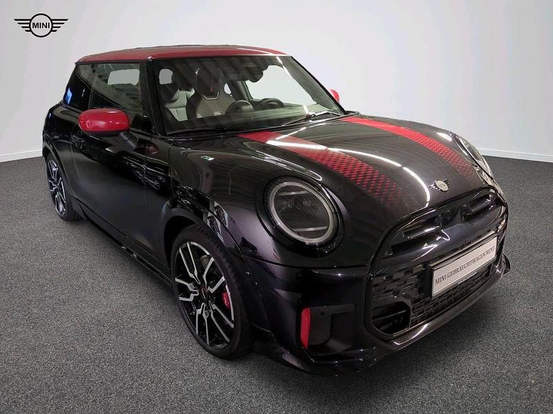 Gebraucht Mini John Cooper Works 231 PS (169 kW) 2025 Schwarz Kleinwagen