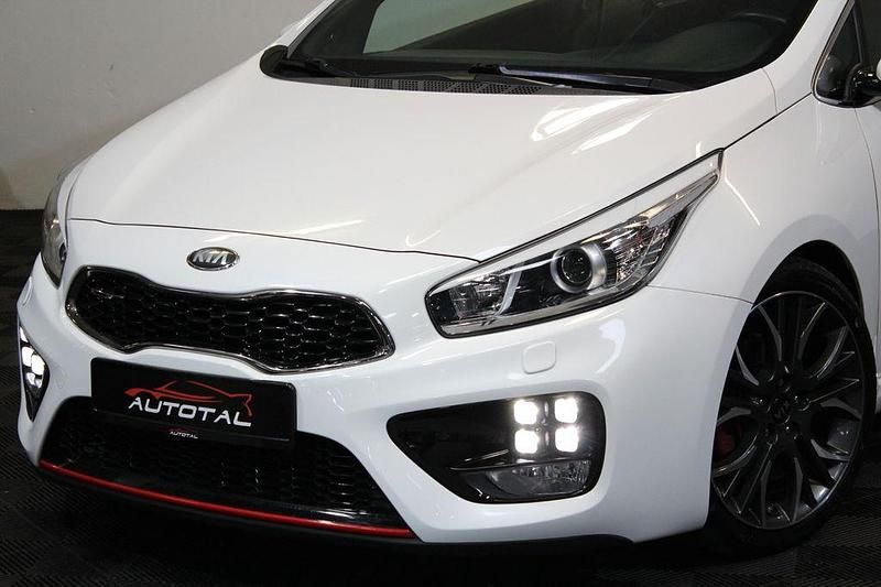 Gebraucht Kia Ceed GT GT 204 PS (150 kW) 2013 Weiß Coupé