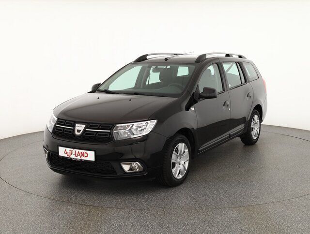 Schwarz Gebraucht 2019 Dacia Logan Comfort Limousine | 12.990 € (Teuer) - Bild 1/4