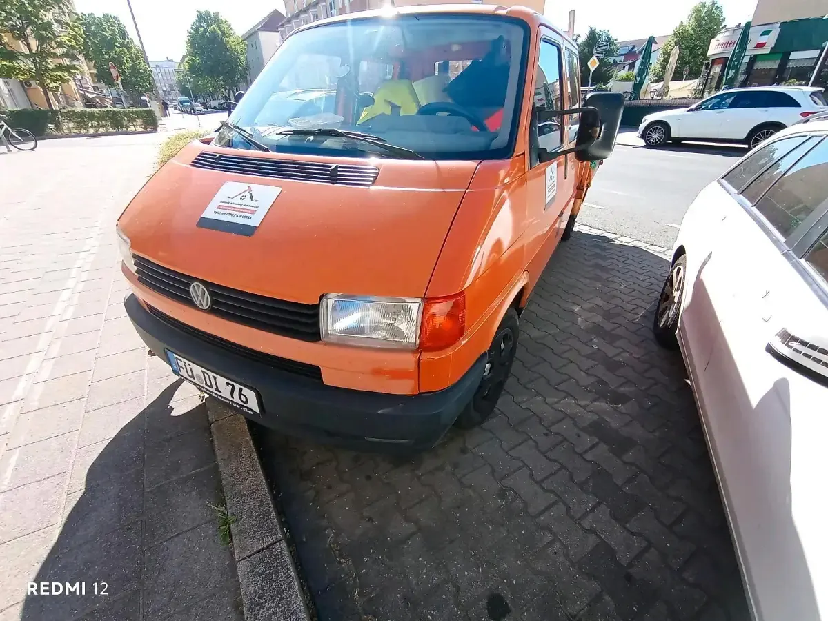 Gebraucht VW T4 77 PS (56 kW) 1995 Orange Van