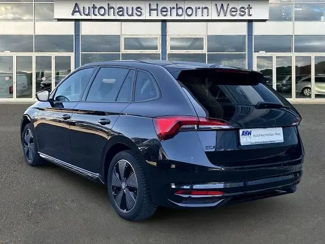 Gebraucht Skoda Scala Monte Carlo 116 PS (85 kW) 2025 Black magic met. Kleinwagen