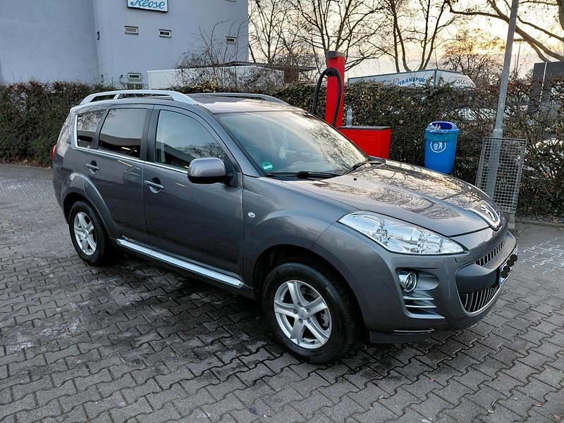 Grau Gebraucht 2009 Peugeot 4007 SUV | 4.990 € (Fairer Preis) - Bild 1/4