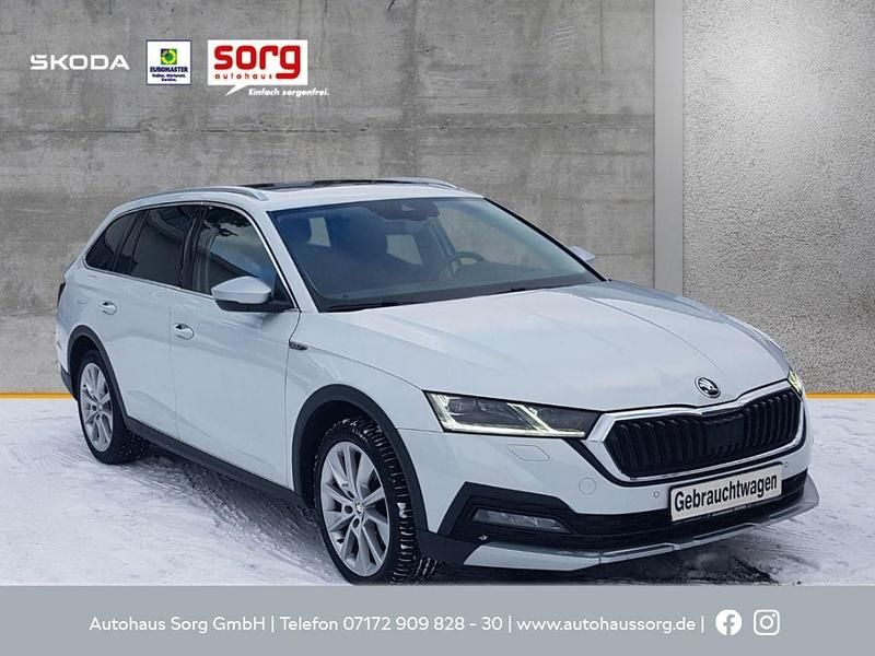 Gebraucht Skoda Octavia First Edition 200 PS (147 kW) 2021 Weiss Kombi