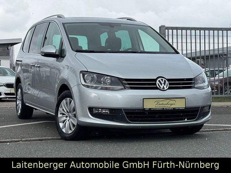 Gebraucht VW Sharan Comfortline 150 PS (110 kW) 2016 Silber Van / Kleinbus