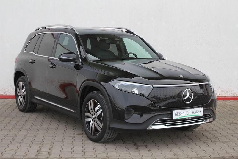 Gebraucht Mercedes EQB250+ 139 kW (190 PS) 2024 Schwarz SUV
