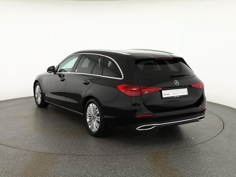 Gebraucht Mercedes C180 Avantgarde 190 PS (139 kW) 2022 Schwarz Kombi