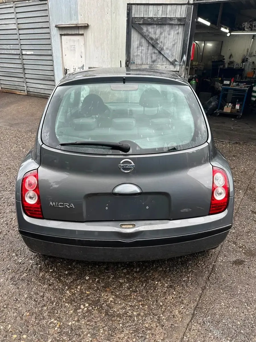 Gebraucht Nissan Micra 65 PS (47 kW) 2007 Grau Kleinwagen